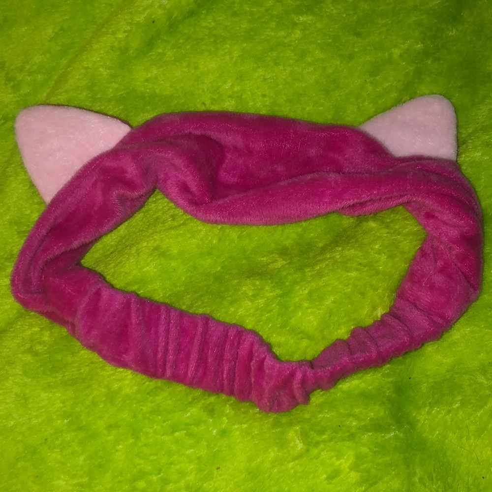 💥🖤2/$10 Kitty Spa Headband-NWOT🖤💥